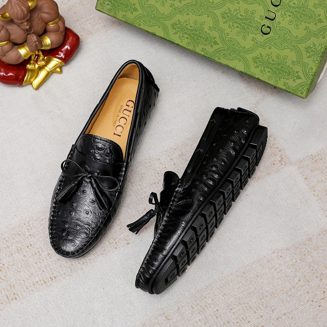 Men's shoes💰360💰🕷🕷️【 GUCCI 】Gucci's best-selling trendy men's casual slip-on shoes 🇨🇳Official website original 1:1 mold 💯Original quality, fine workmanship ☘Fashionable and versatile, perfect shape, comfortable on the feet 🍓Trendy men's recommended model, imported cowhide on the top layer 🎋High-quality pigskin lining, rubber wear-resistant and non-slip outsole, high-end atmosphere, worth owning 🍉Optional 38-44